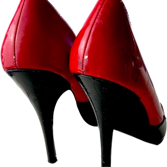 80s Patent leather pumps latex style red and black Spike heels 👠 Vintage - Picture 7 of 12